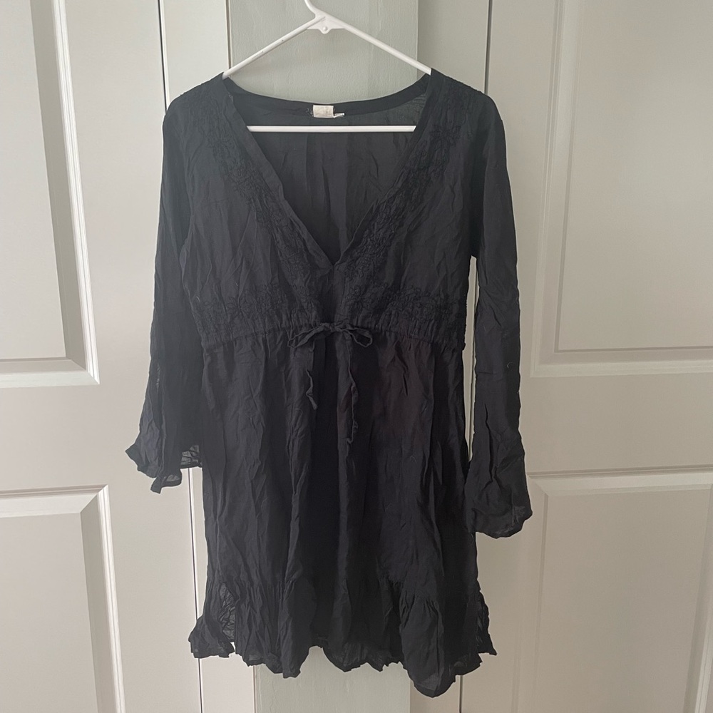 Black flowy swimsuit coverup